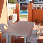 Lejlighed Apto. Con Gran Terraza Y Acceso Directo A Piscina. *