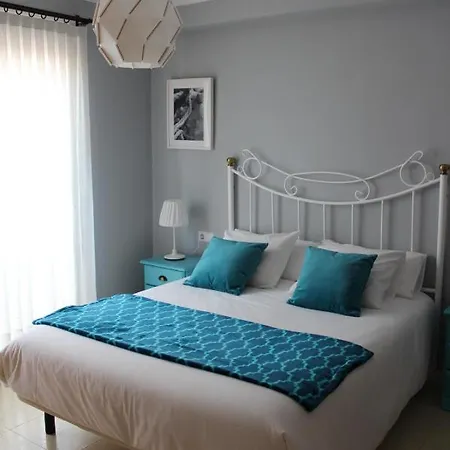 Apto. Con Gran Terraza Y Acceso Directo A Piscina. * 데니아